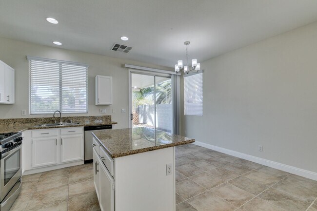 Building Photo - Charming 3-Bedroom Single-Story Home in North Las Vegas!