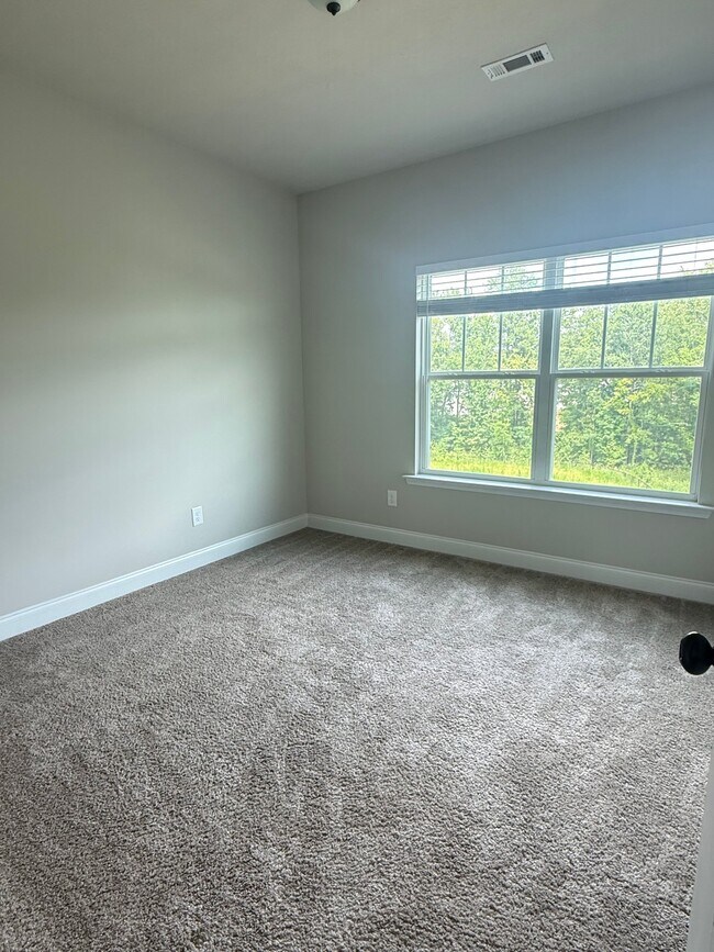 Building Photo - 1263 Gregory Landing Dr