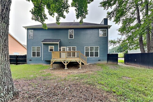 Building Photo - 2305 Luther Terrace SW