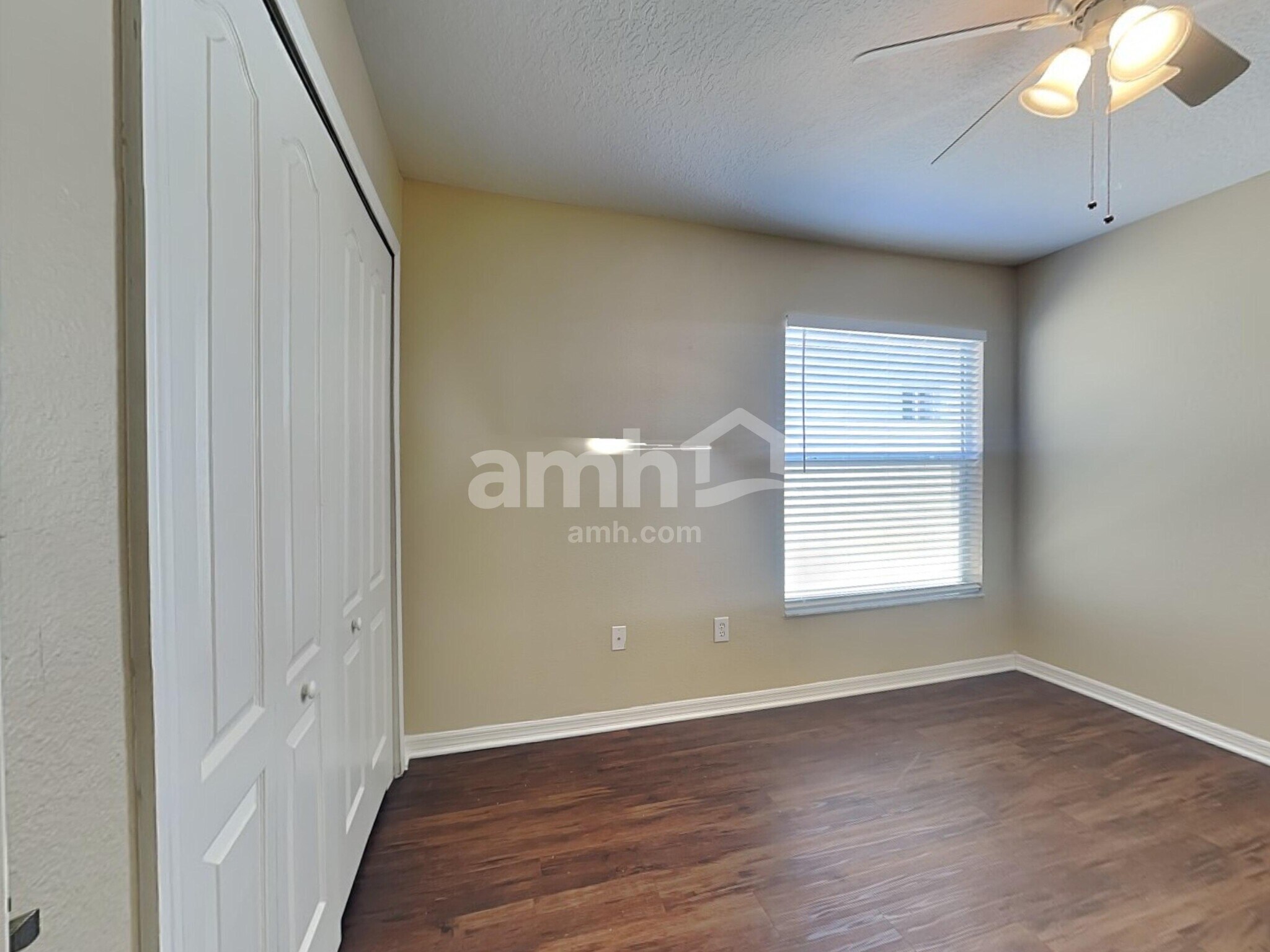 Building Photo - 24801 Black Creek Ct