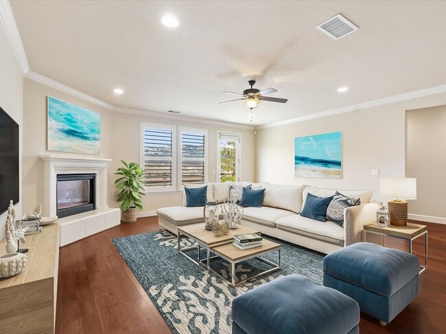 Building Photo - Located in the Exclusive Somersett Regency...