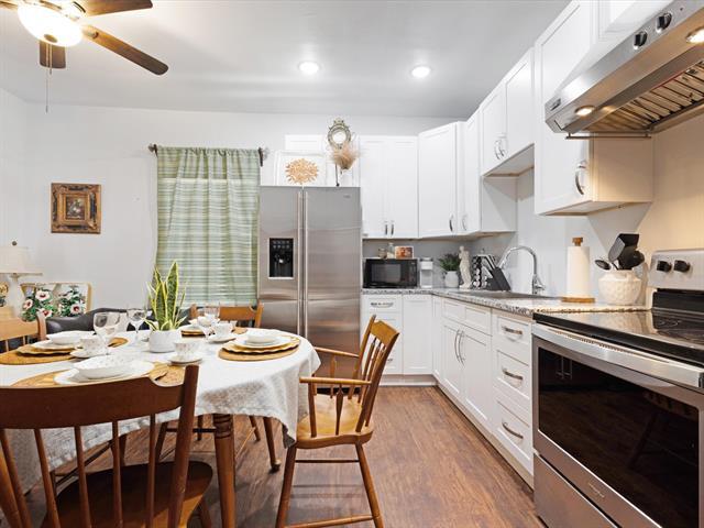 Building Photo - 222 N Cliff St