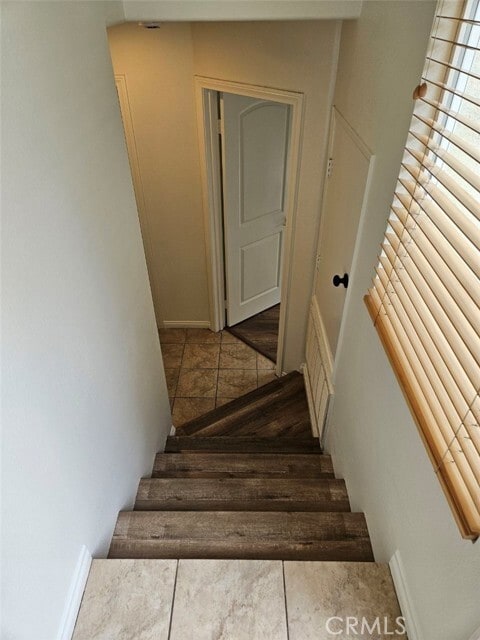 Building Photo - 1345 W Hillandale Ave