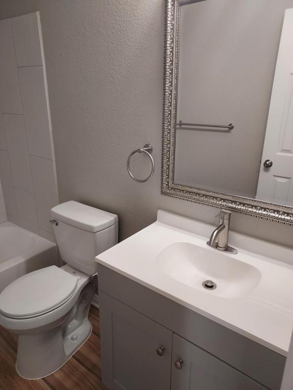 Building Photo - 101 Meyers Ln