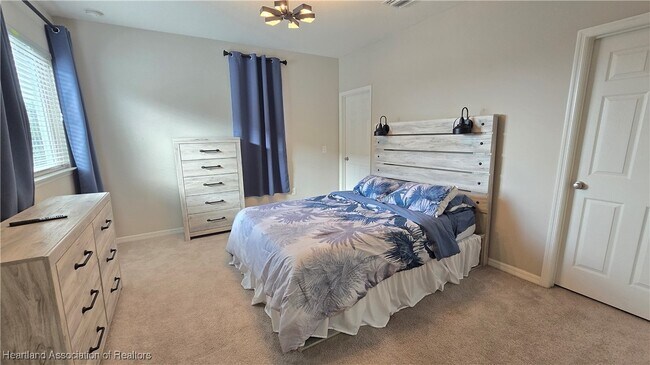 Building Photo - 6001 Anise Dr