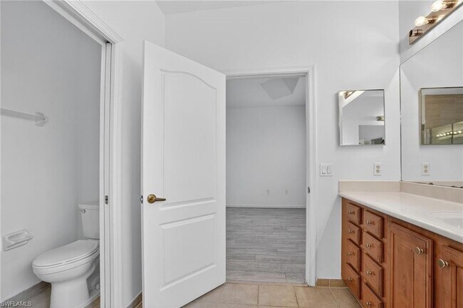 Building Photo - 7005 Romana Way