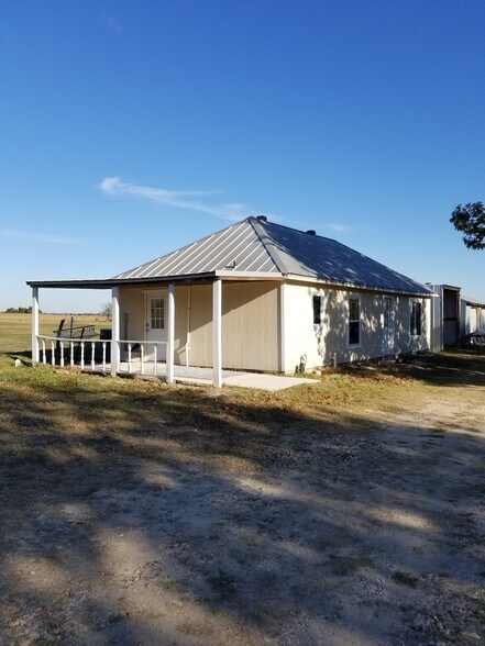 Front of house - 3162 E Fm 389