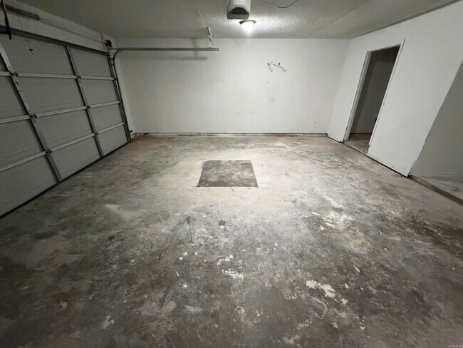 Building Photo - 10002 Stardust Trail