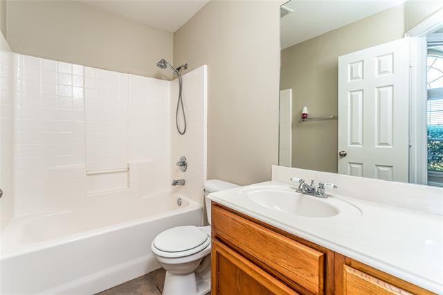 Building Photo - 112 Currie Ct