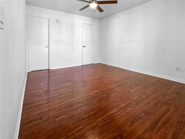 Building Photo - 1033 S Hiawassee Rd