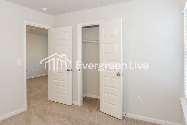 Building Photo - 22629 Dashwood Ln