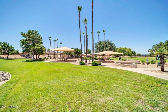 Building Photo - 8544 W Cherry Hills Dr