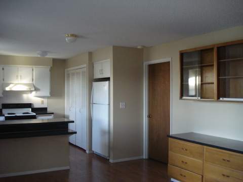 Building Photo - 48th Ave 3br 2ba w/garage