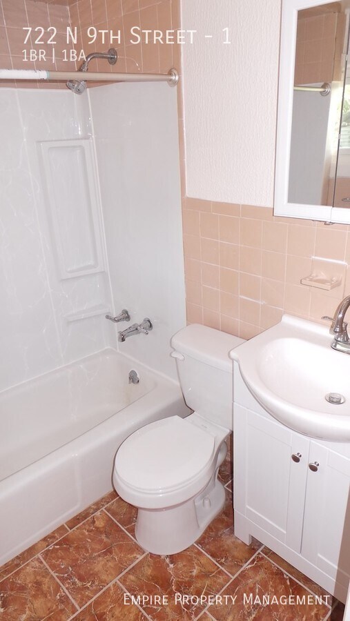 Building Photo - 722 N Ninth St