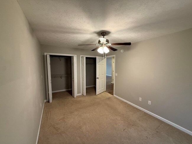 Building Photo - 1138 Paul Revere Ct