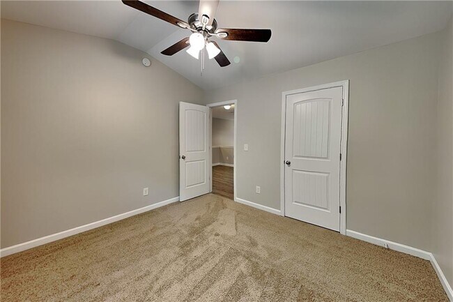 Building Photo - 345 Westridge Cir