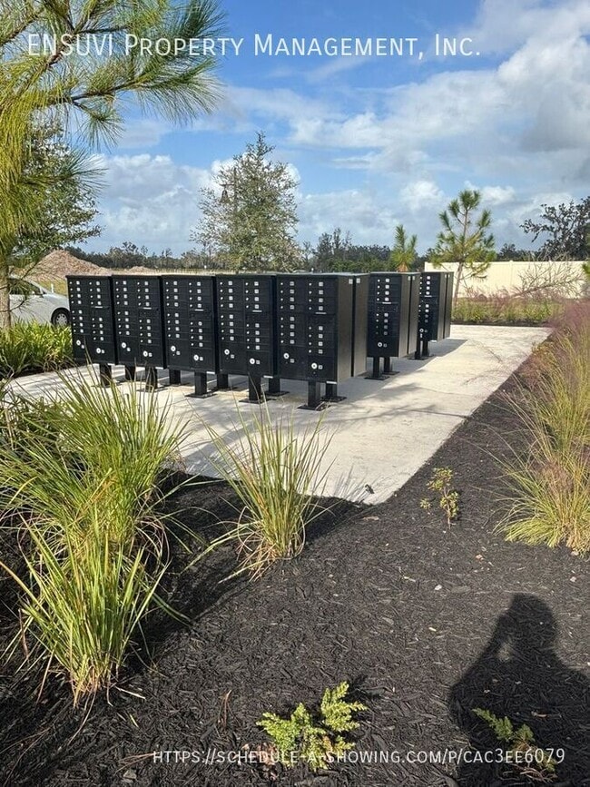 Building Photo - 3913 Radiant Mountain Dr