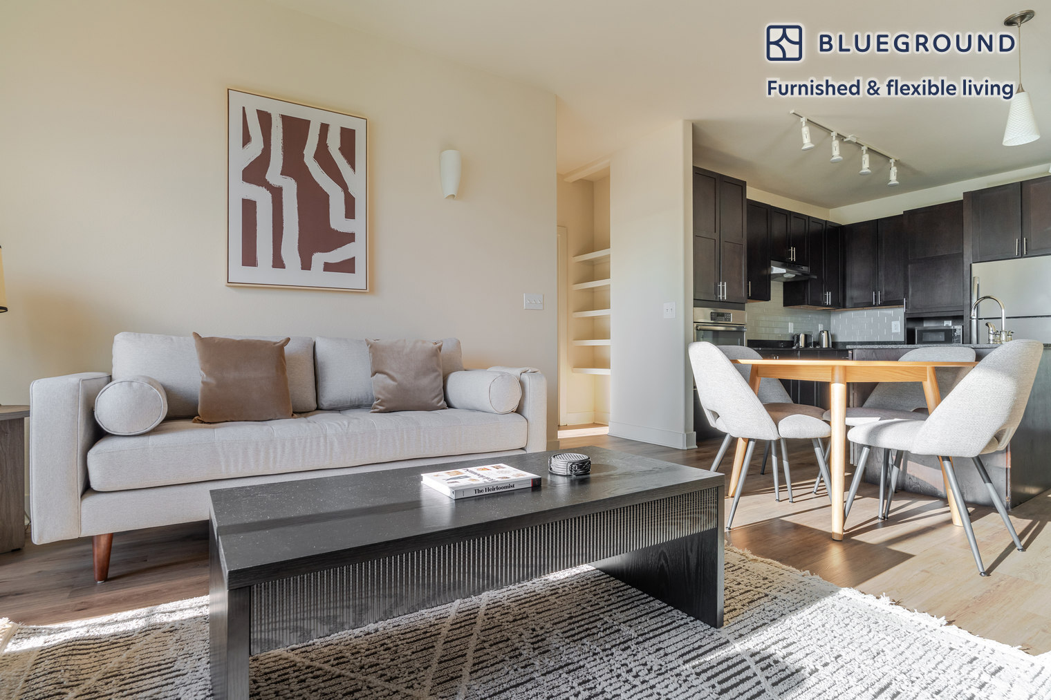 Building Photo - 3100 Esperanza Crossing