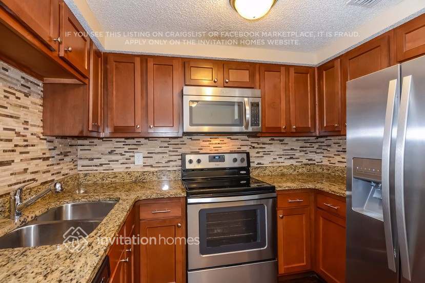 Building Photo - 8509 Hepp St