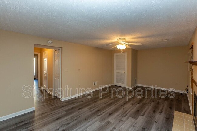 Building Photo - 506 Waters Cove Ct