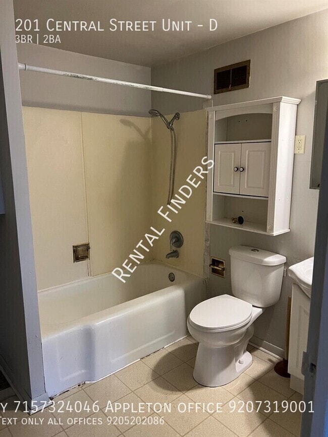 Building Photo - 201 Central St