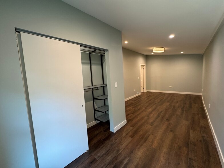Building Photo - 1155 Wesley Ave
