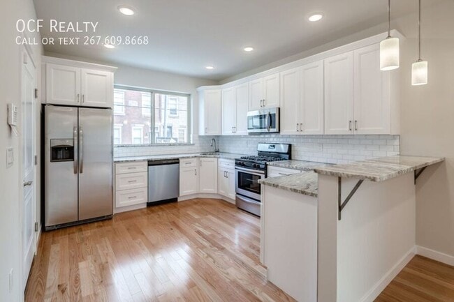 Building Photo - 1712 S 19th St