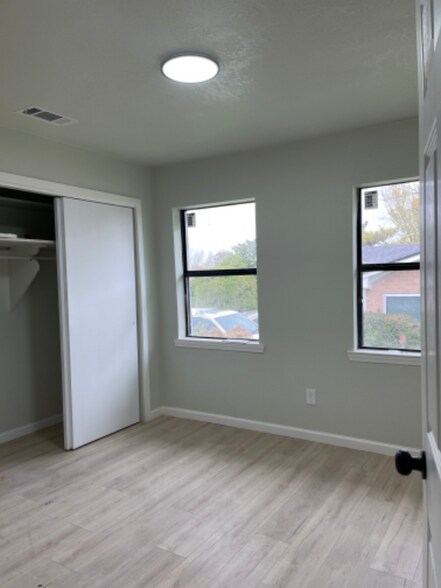 Building Photo - 1626 Solitude Dr