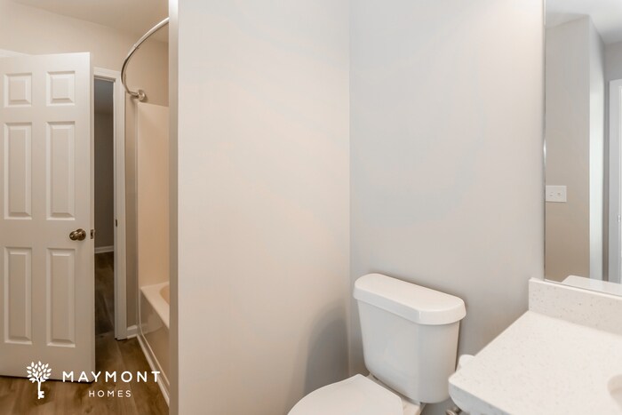 Building Photo - 4364 Walforde Blvd