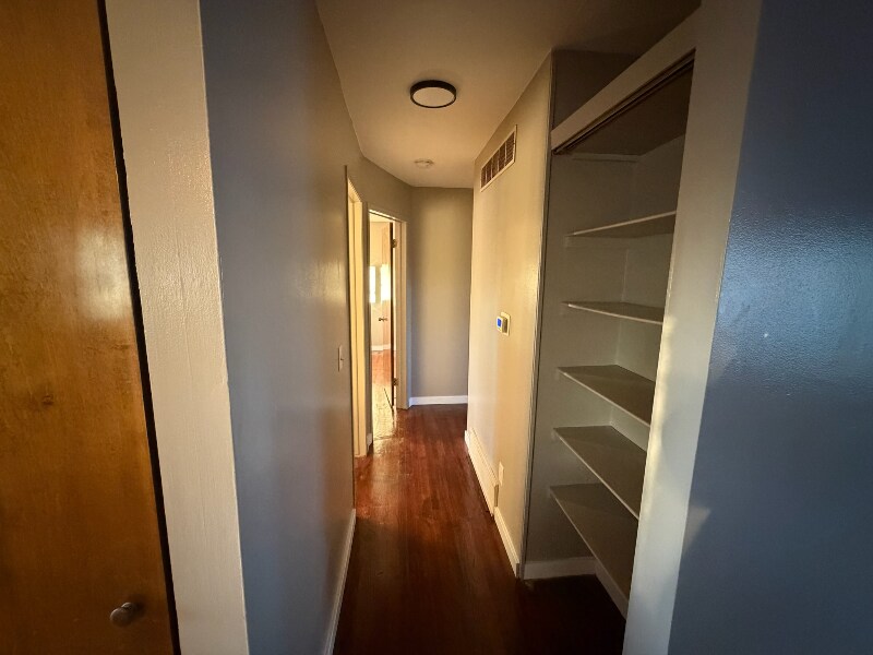 Building Photo - 3526 Berwick Dr