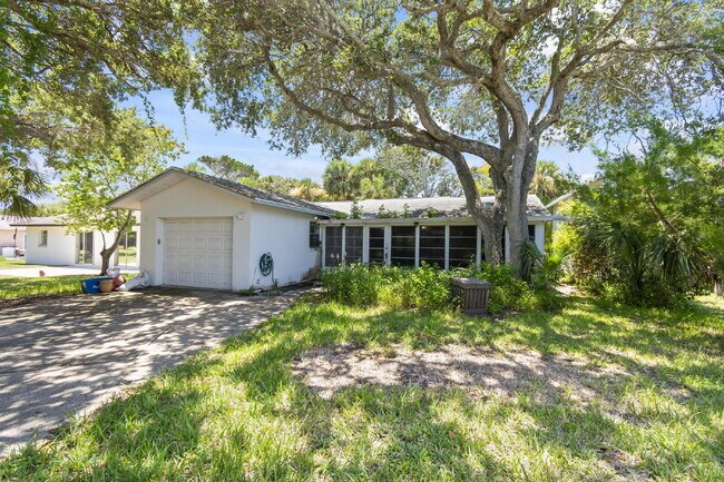 Building Photo - Flagler Beach