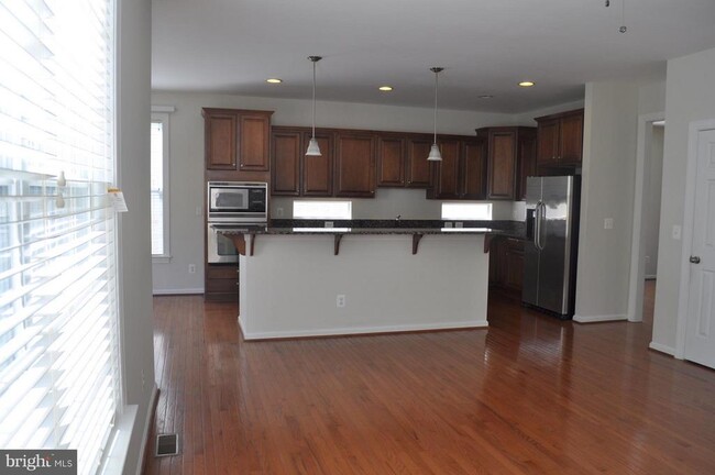 Building Photo - 22639 Tivoli Ln