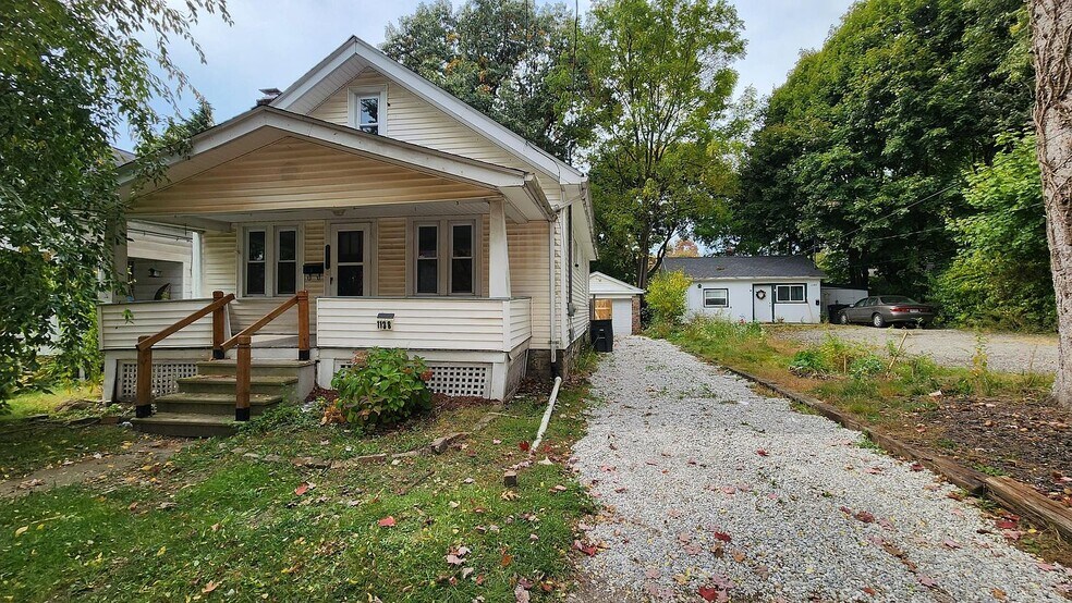 Building Photo - 1138 Collinwood Ave