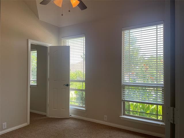 Building Photo - 9717 Delmonico Dr