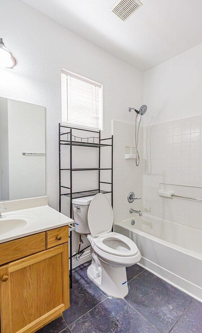 Building Photo - 2 Master Suites in a gated community