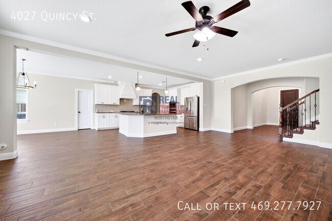 Building Photo - 4027 Quincy St
