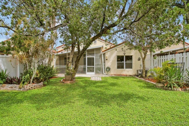 Building Photo - 7333 Burgess Dr