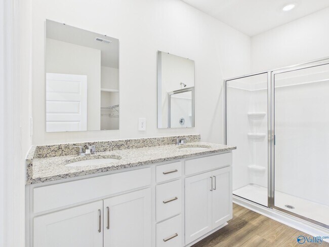 Building Photo - 112 Betty Williams Dr