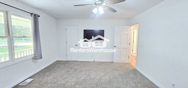 Building Photo - 10500 Rivertown Rd