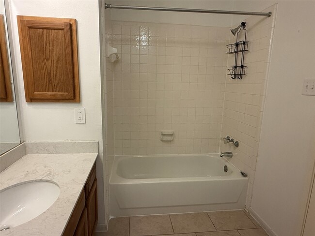 Building Photo - 2830 Burgess Hill Ct