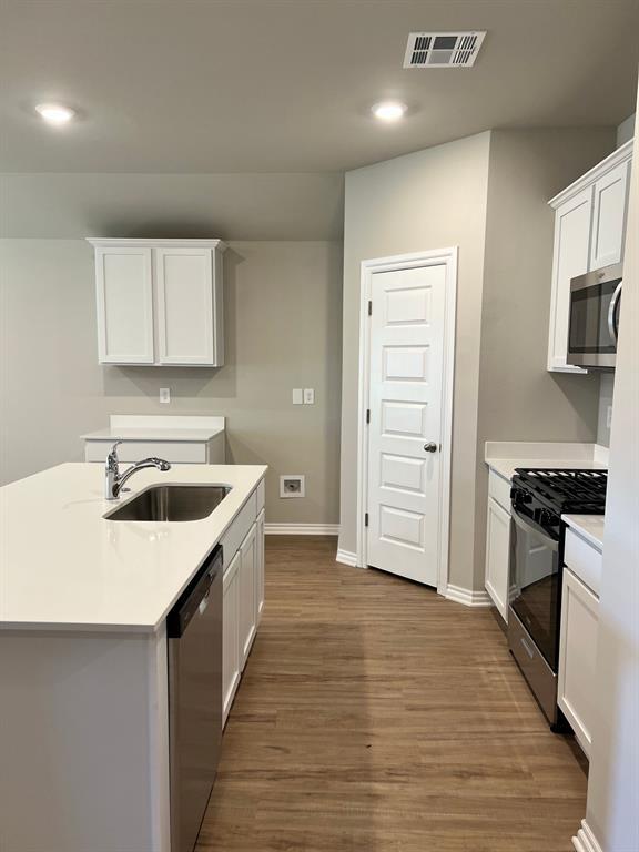 Building Photo - 2908 Firefly Dr