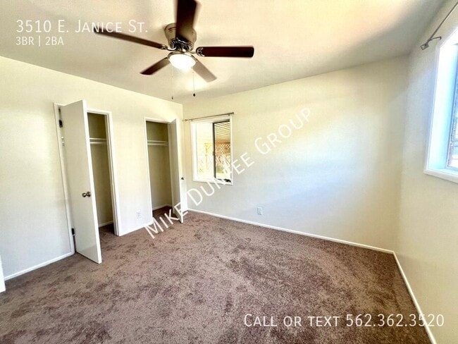 Building Photo - 3510 E Janice St