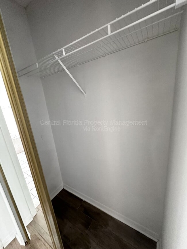 Building Photo - 3880 Becontree Pl