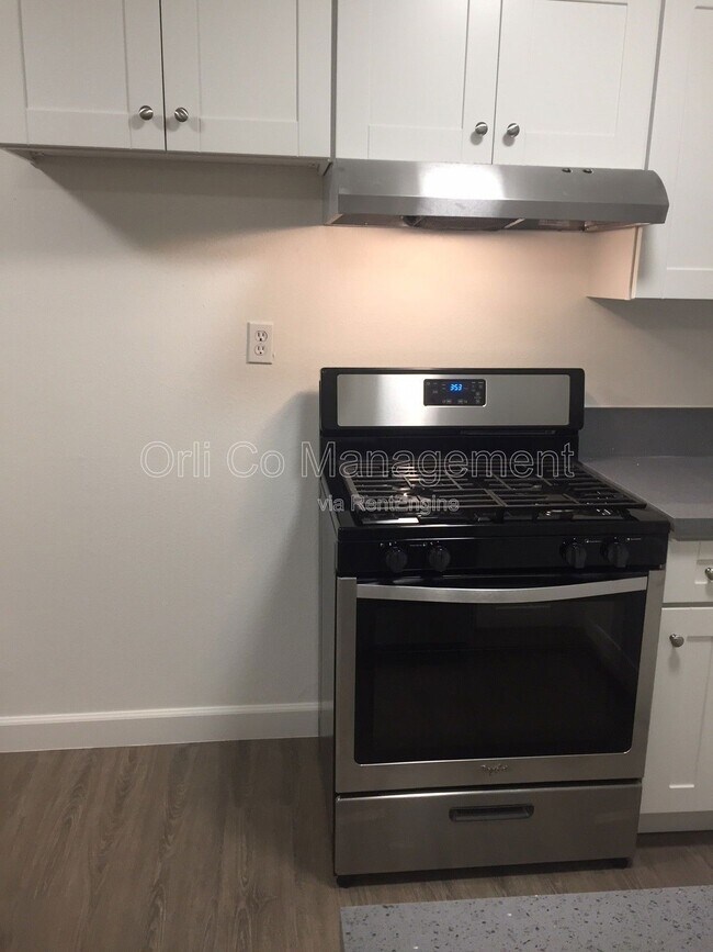 Building Photo - 14329 Haynes St