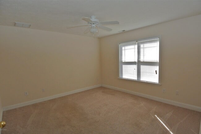 Building Photo - 4031 Arbor Green Way
