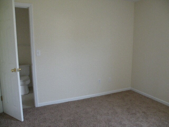 Building Photo - Cul-De-Sac Home in Carolina Pines Community!