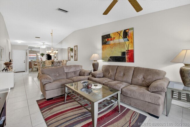Building Photo - 8697 Sunbird Pl