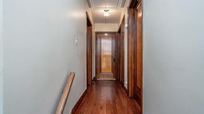 Building Photo - 1205 Miller Ave