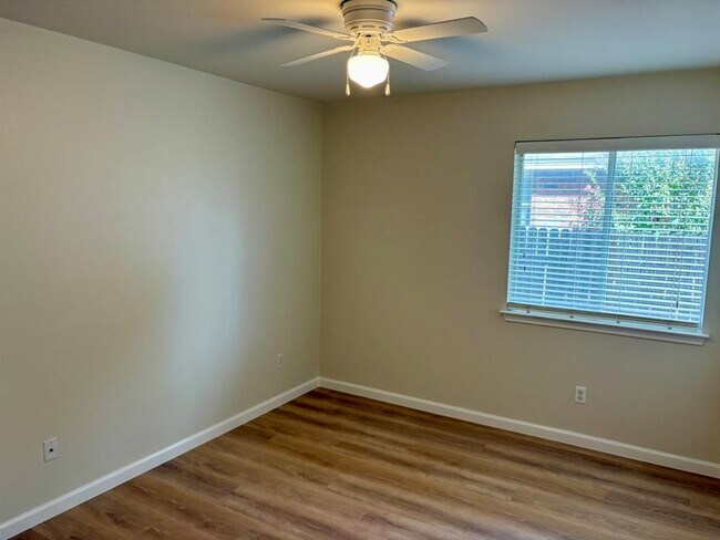 Building Photo - 3119 Corrigan Ln