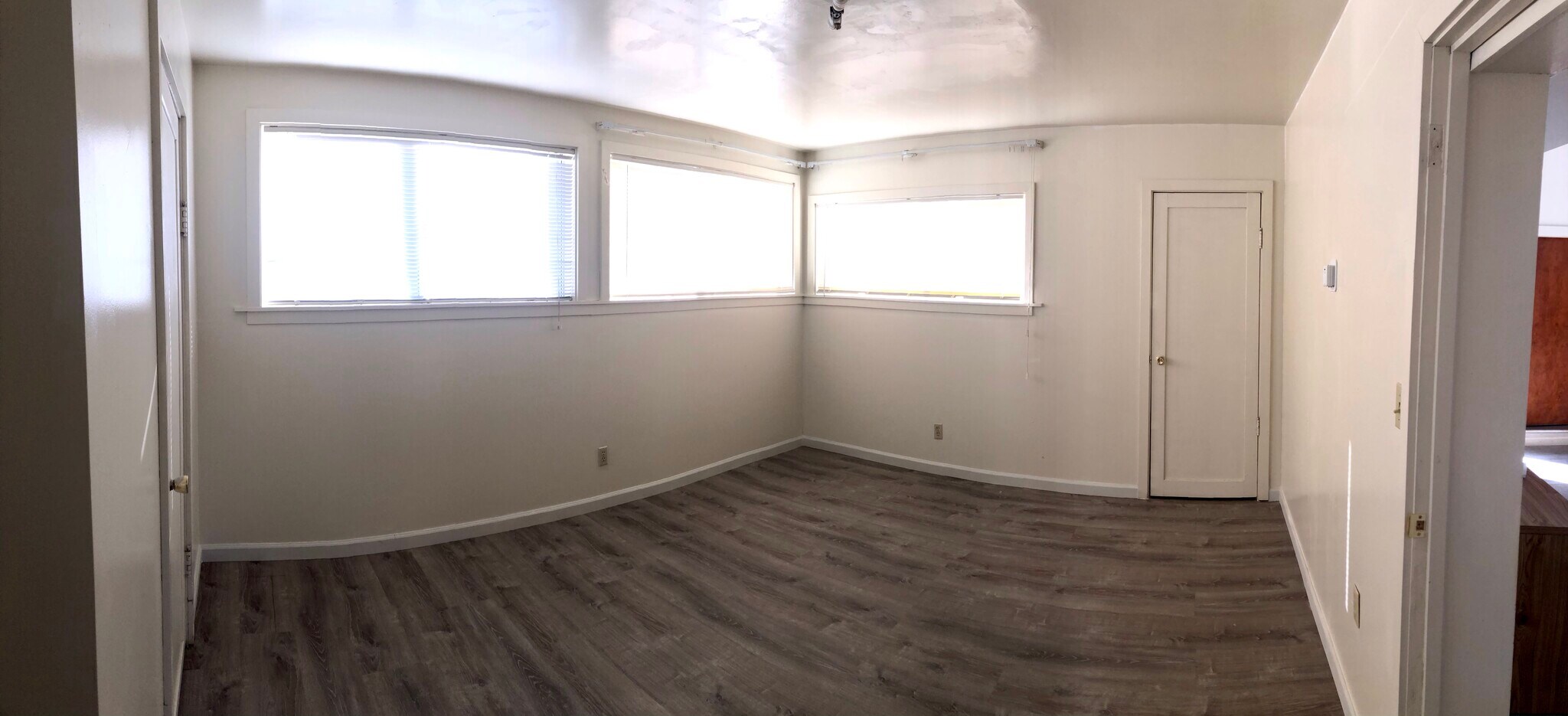 Master bedroom - 562 Van Buren St